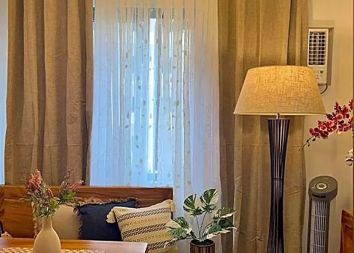 Hotel Smdc 2 Staycation, The Traditional & Modern Fusion 5*