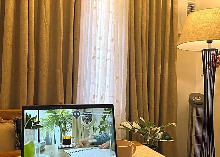 Hotel Smdc 2 Staycation, The Traditional & Modern Fusion
