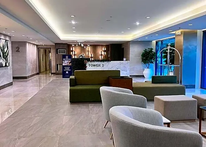 Smdc 2 Staycation, The Traditional & Modern Fusion 5*